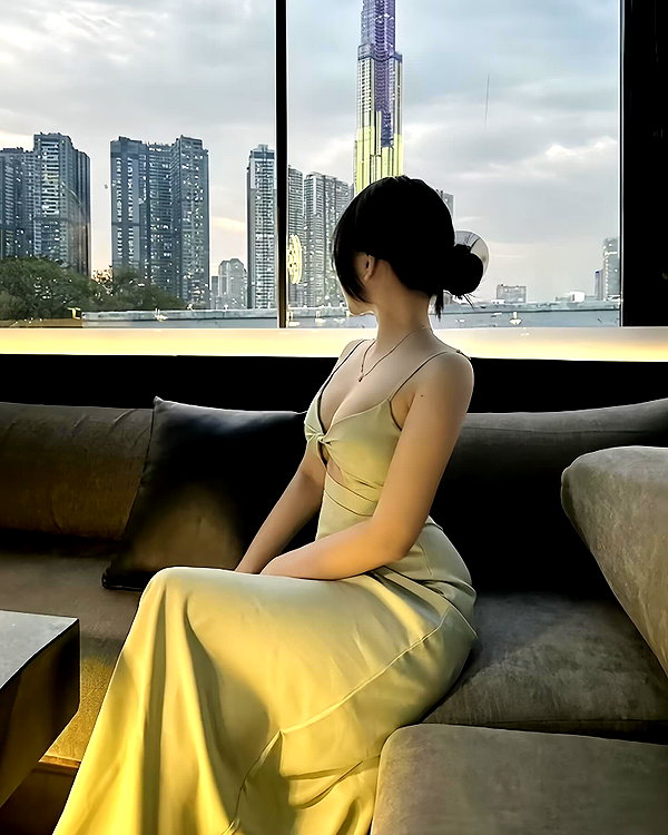 lyhythuedoxinh instagram image archive image