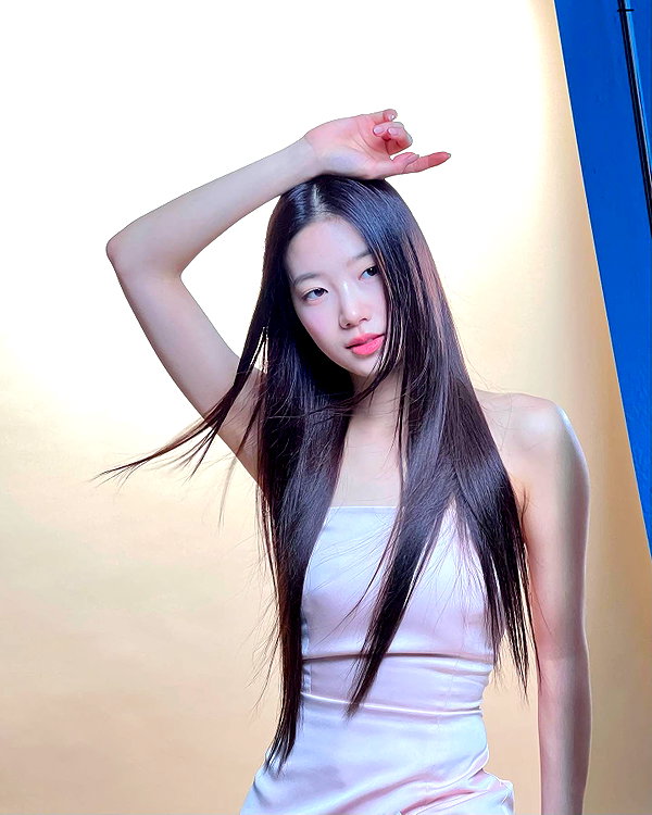 zuhazana instagram image archive image