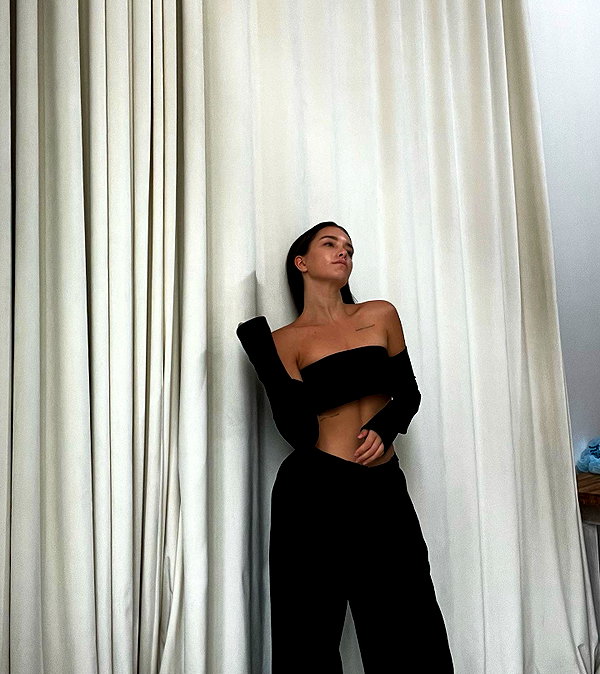 veroni22ka instagram image archive image