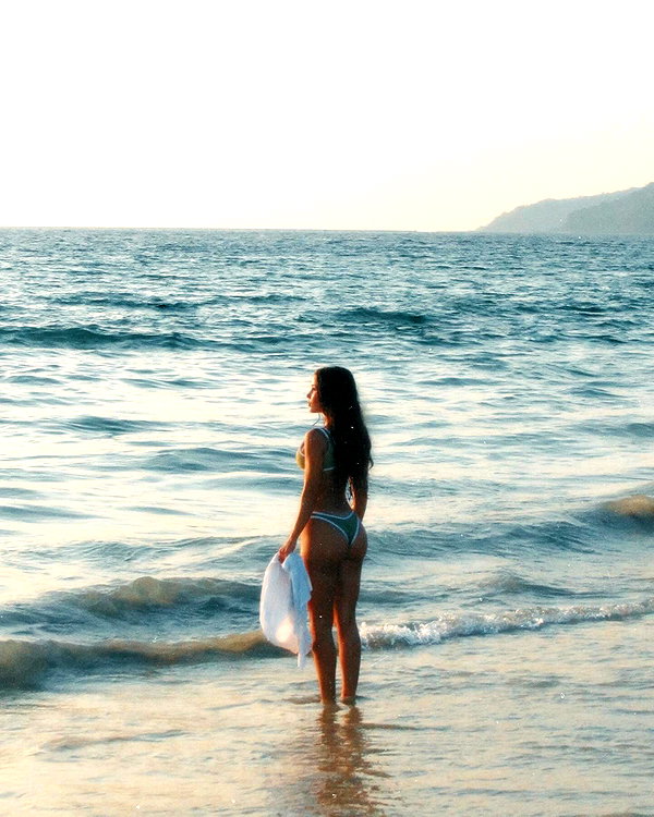 enikeeva_aliya instagram image archive image