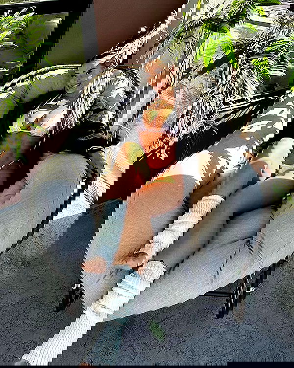 itshayleydavies itshayleydavies archive image