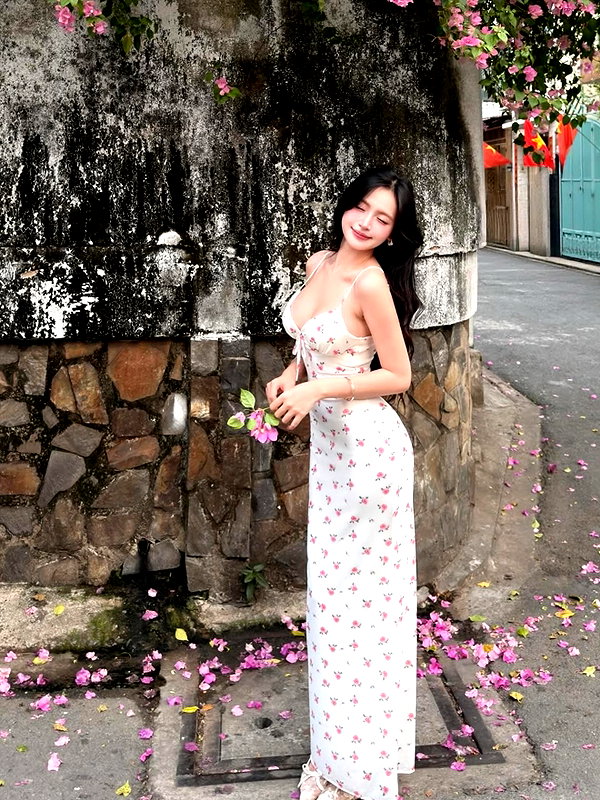 lyhythuedoxinh instagram image archive image