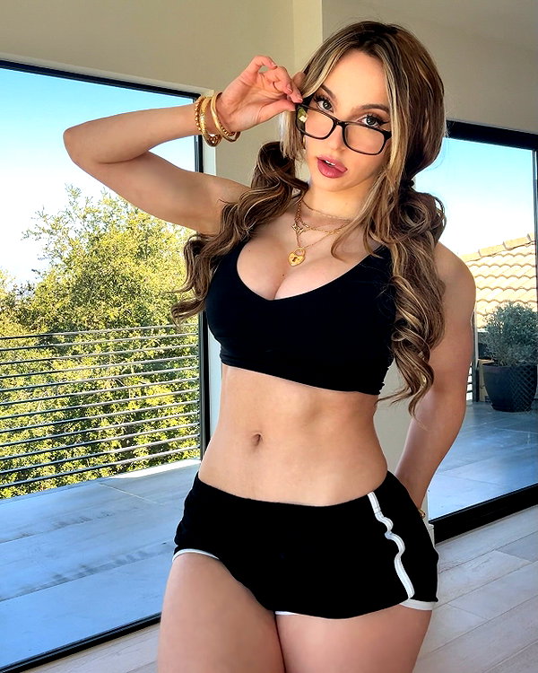 missbrisolo instagram image archive image