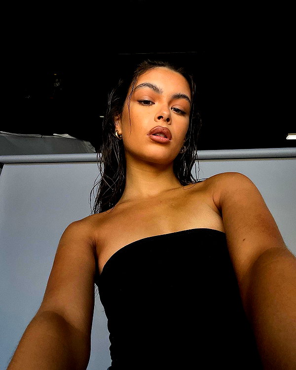 oliviaphillipps instagram image archive image