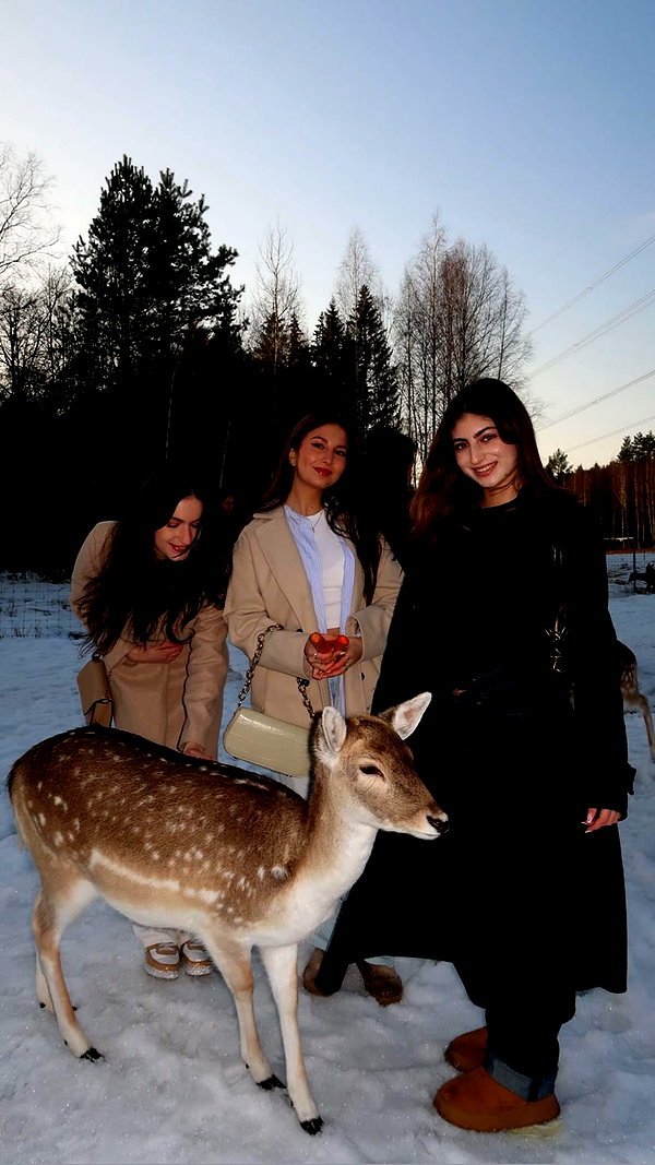 viki_dominev instagram image archive image