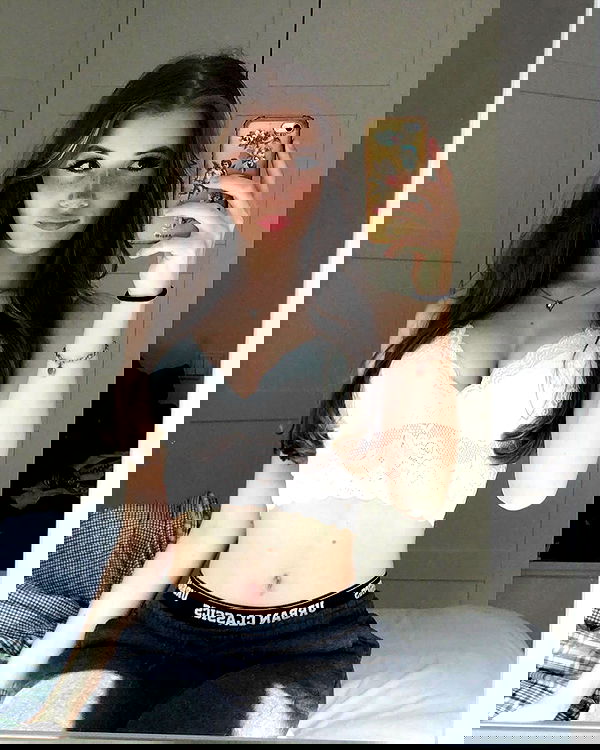 m1chelleluna m1chelleluna archive image