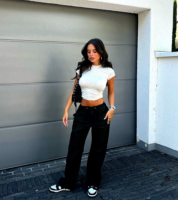 zoeliss instagram image archive image