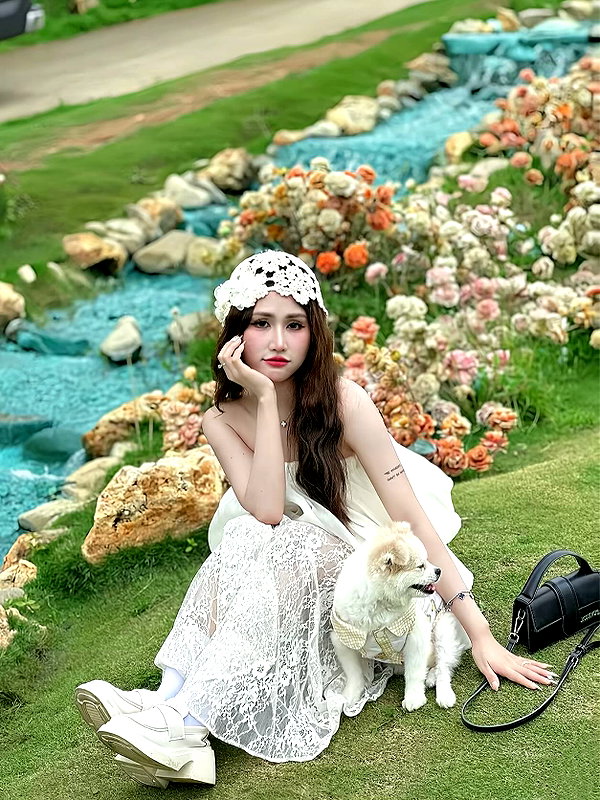 lyhythuedoxinh instagram image archive image