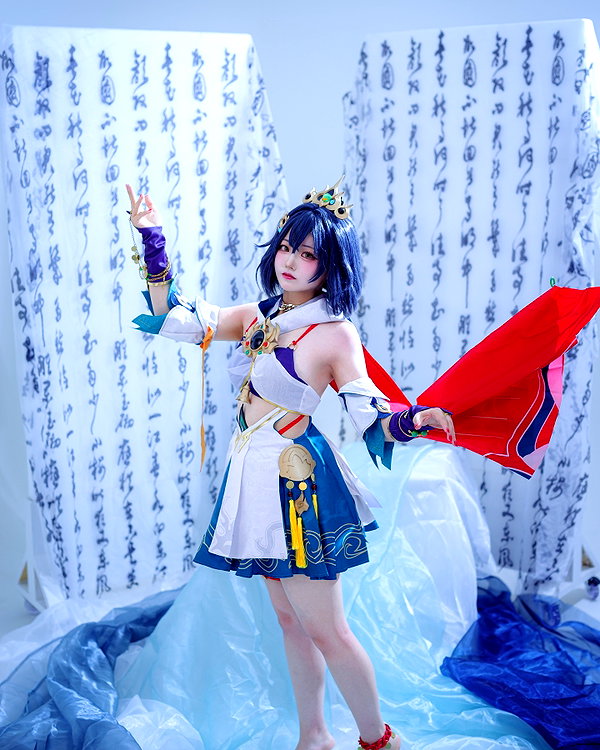 _mewcos instagram image archive image