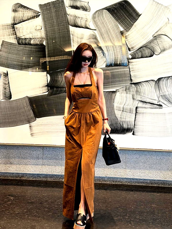 dear.zia instagram image archive image