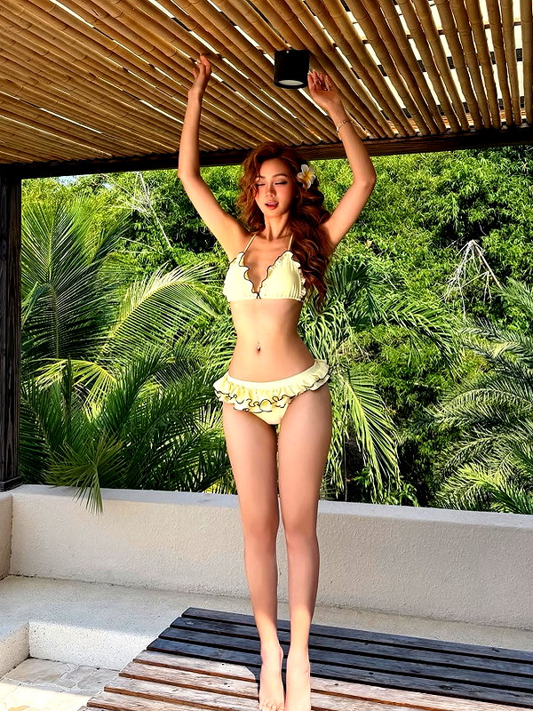 lyhythuedoxinh instagram image archive image