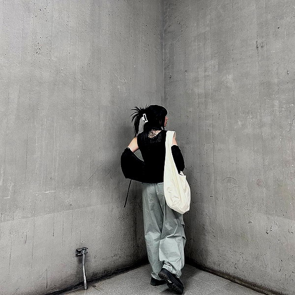 connie.01j instagram image archive image