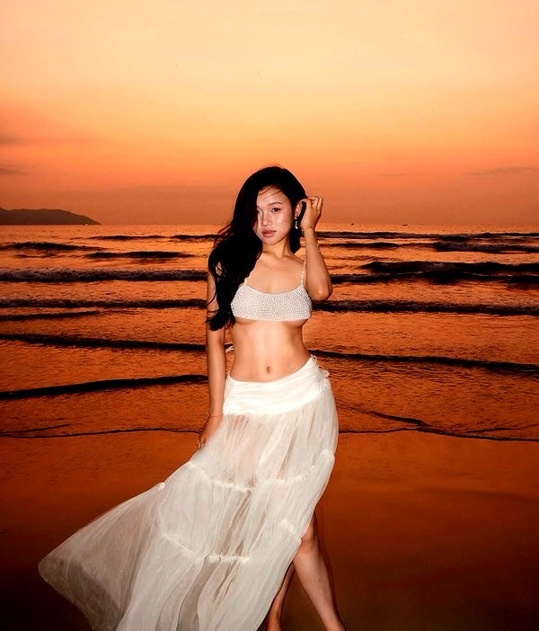 lyhythuedoxinh instagram image archive image