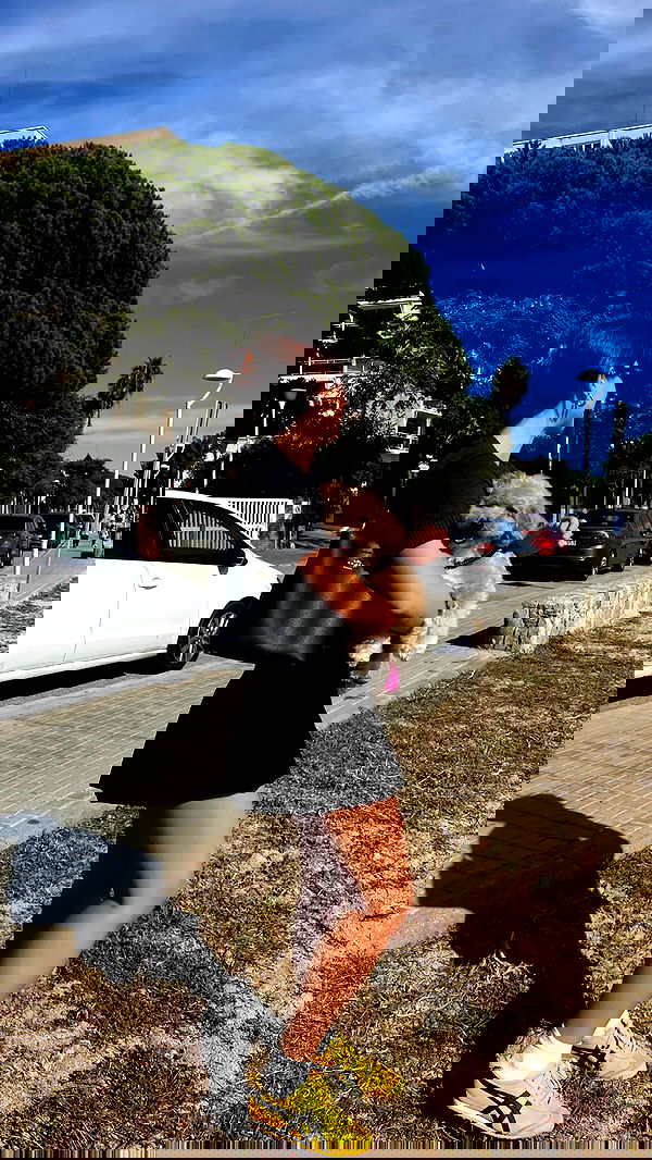 rebeccaschez rebeccaschez archive image