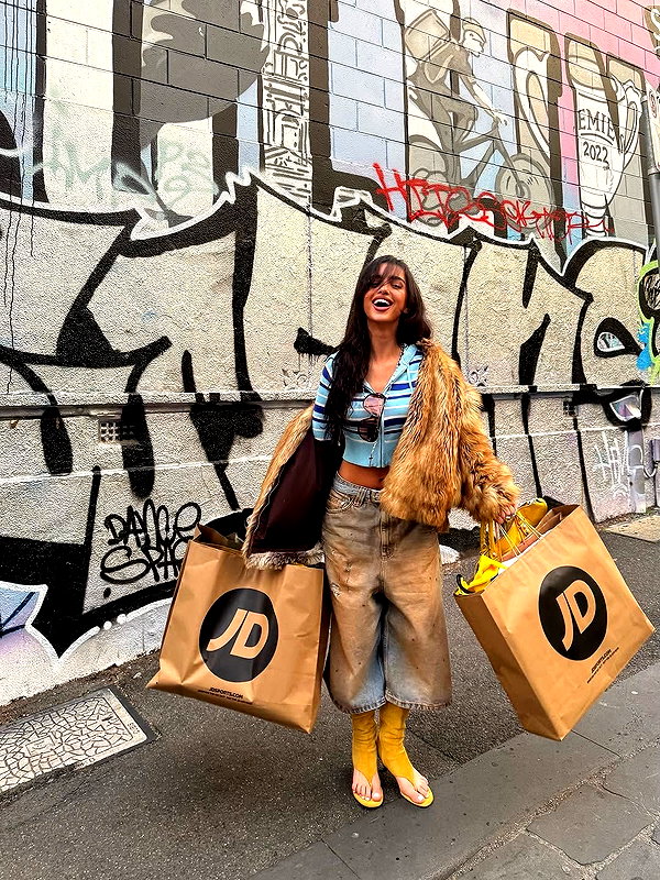 ellachristo instagram image archive image