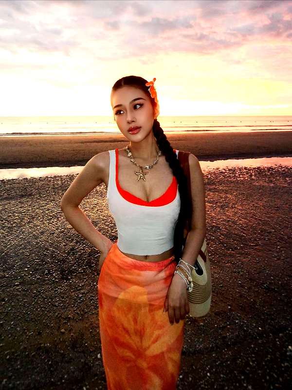 lyhythuedoxinh instagram image archive image