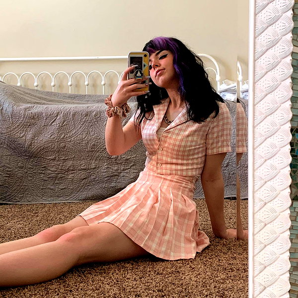 yeahimcaroline instagram image archive image