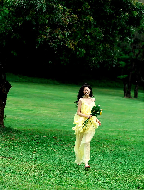 lyhythuedoxinh instagram image archive image