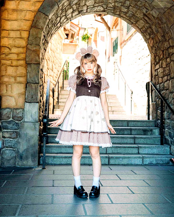 enakorin instagram image archive image