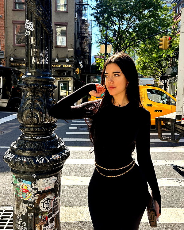 vanessa.rhd instagram image archive image