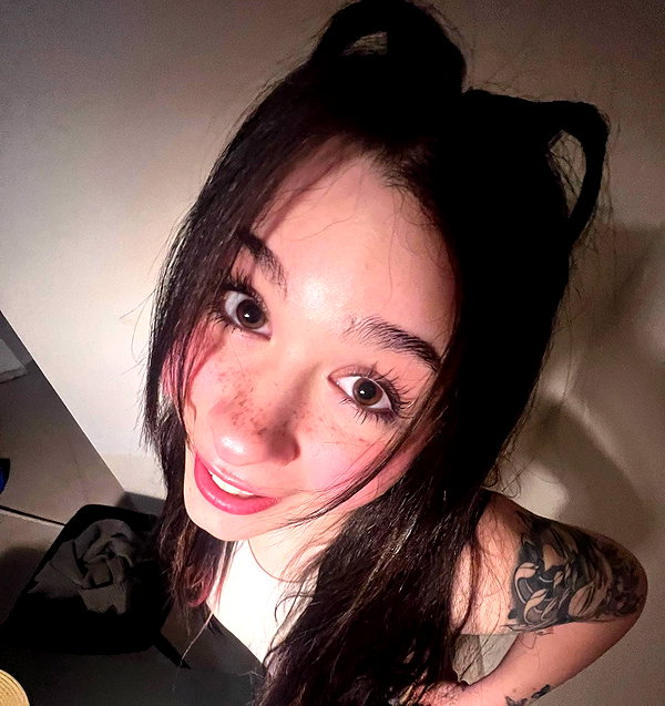 evasela__ instagram image archive image