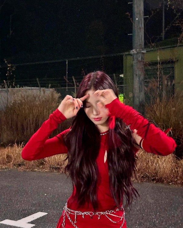 zuhazana instagram image archive image
