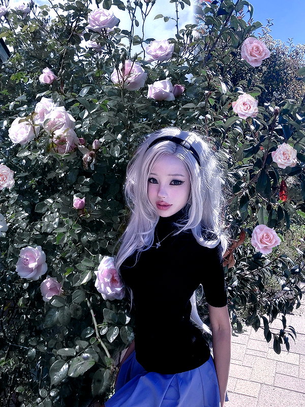 Archived image from @irisinna on Instagram