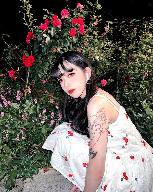 nixqq.425_ instagram image archive image