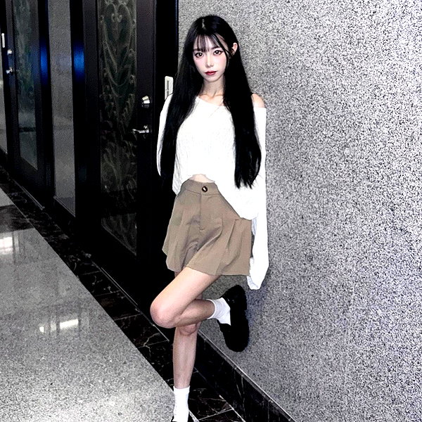 ynnu1sa instagram image archive image