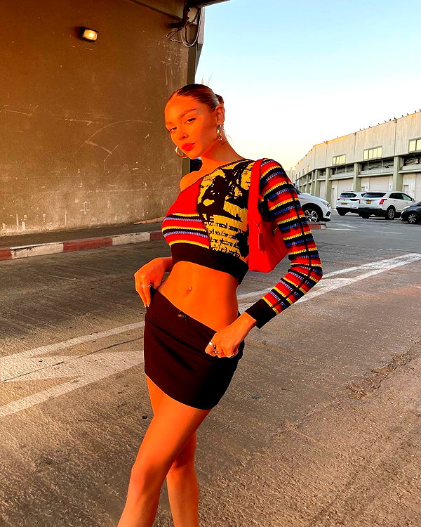 maya.keyy instagram image archive image