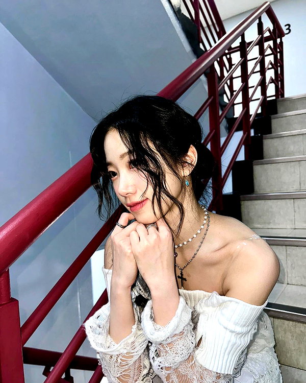 zuhazana instagram image archive image