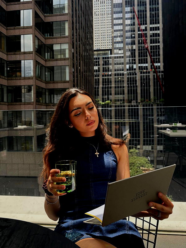 annabottoo instagram image archive image