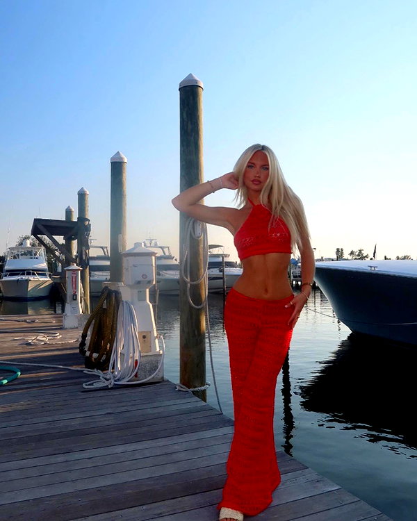 marissaayerss instagram image archive image