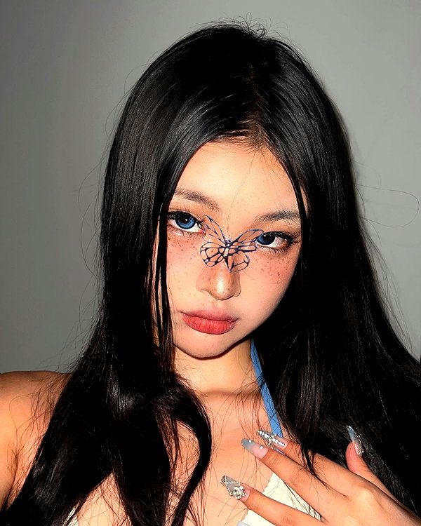 ll.lu1s instagram image archive image