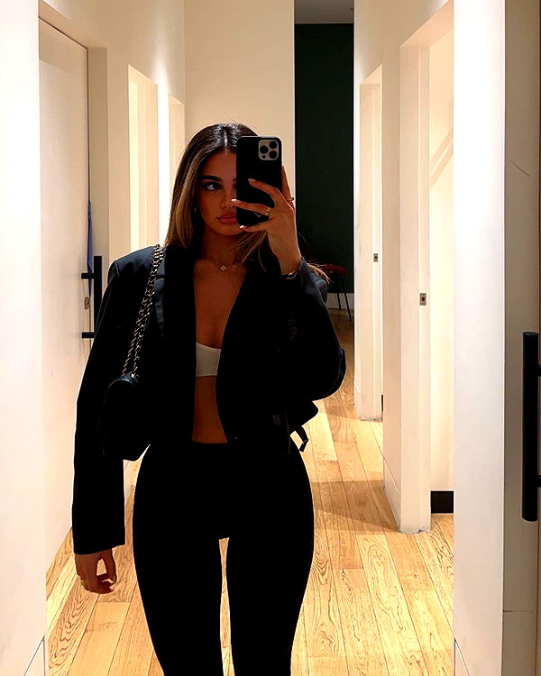 godbless_jess instagram image archive image