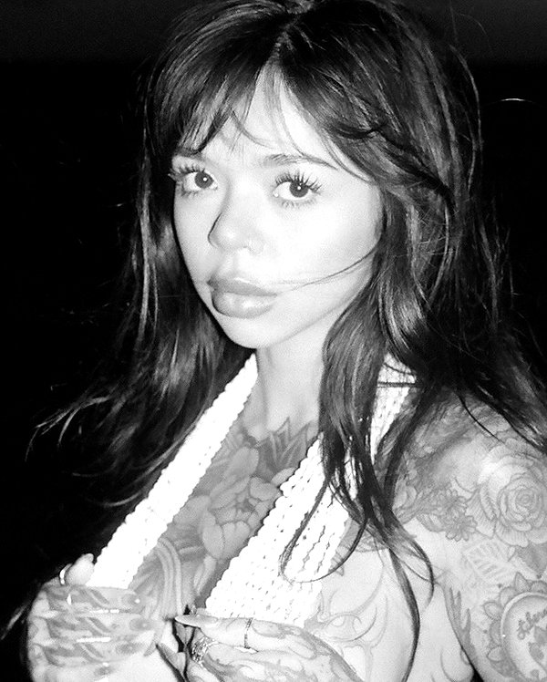 sabrvna instagram image archive image