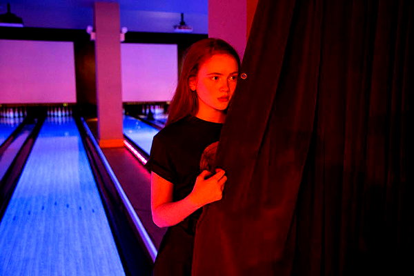 sadiesink_ instagram image archive image