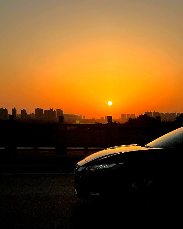 ll.lu1s instagram image archive image