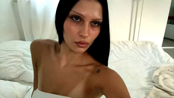 karolinaawasik instagram image archive image
