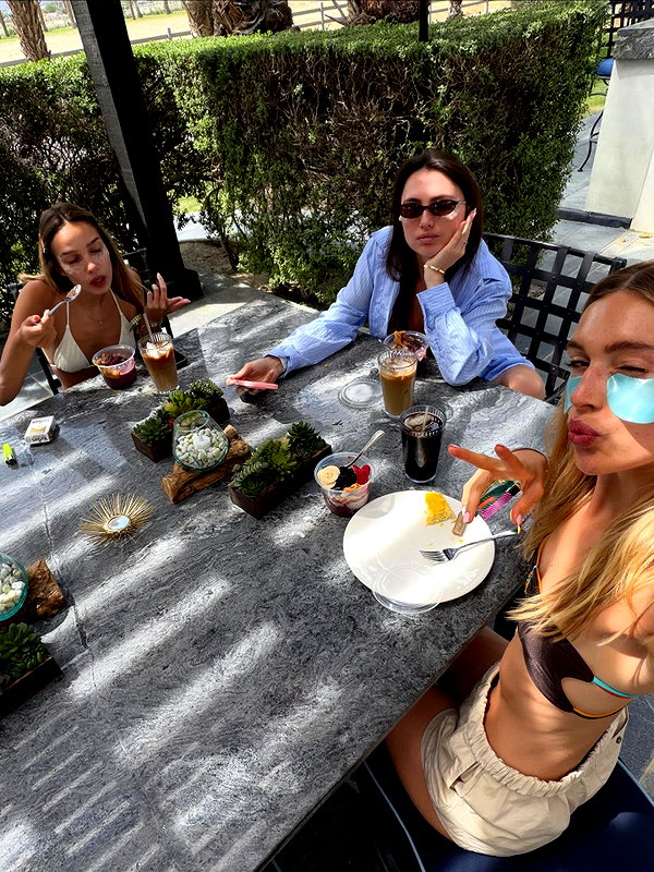 chelsnamsayin instagram image archive image