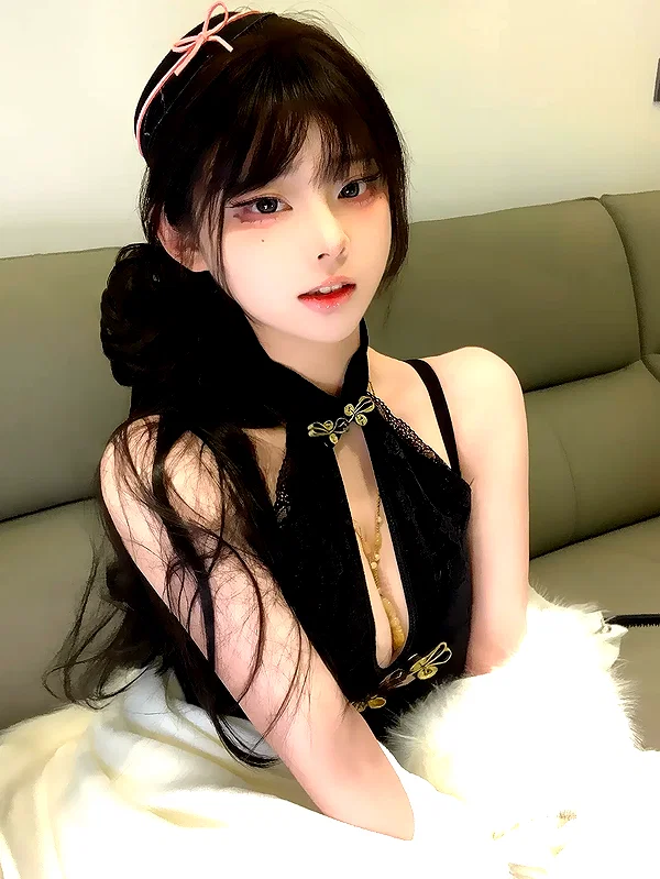 yingyinng_ instagram image archive image