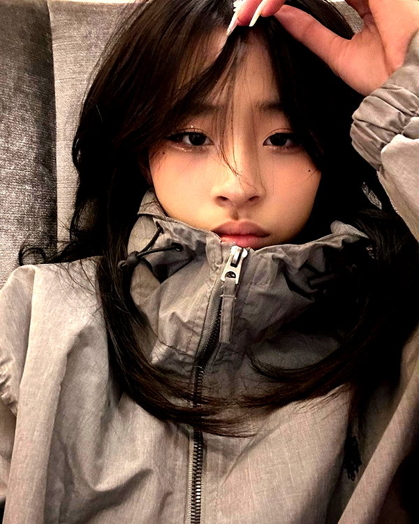 princessamelia_official instagram image archive image