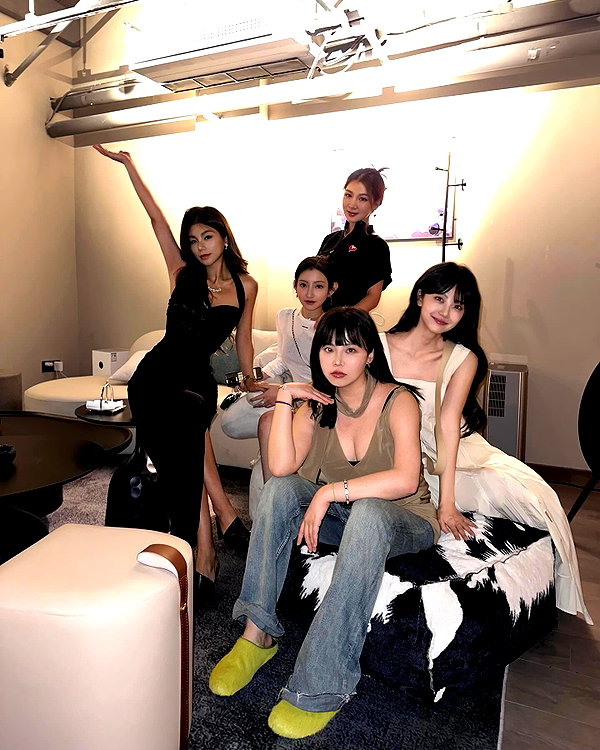 kelseydopegal instagram image archive image