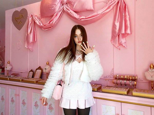1uvgabi instagram image archive image
