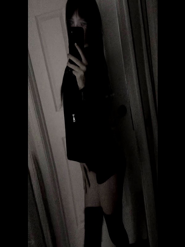 emeurie instagram image archive image