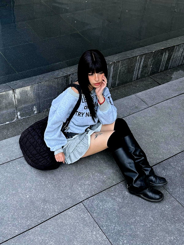 connie.01j instagram image archive image