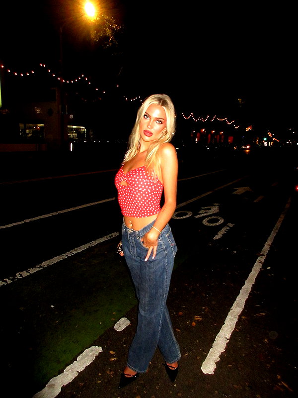 lizrrossi instagram image archive image