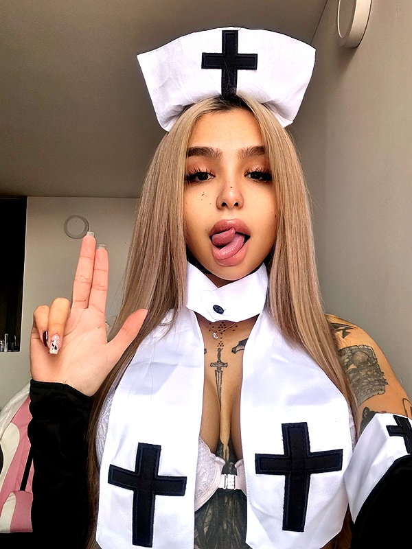 barbie_vampi instagram image archive image