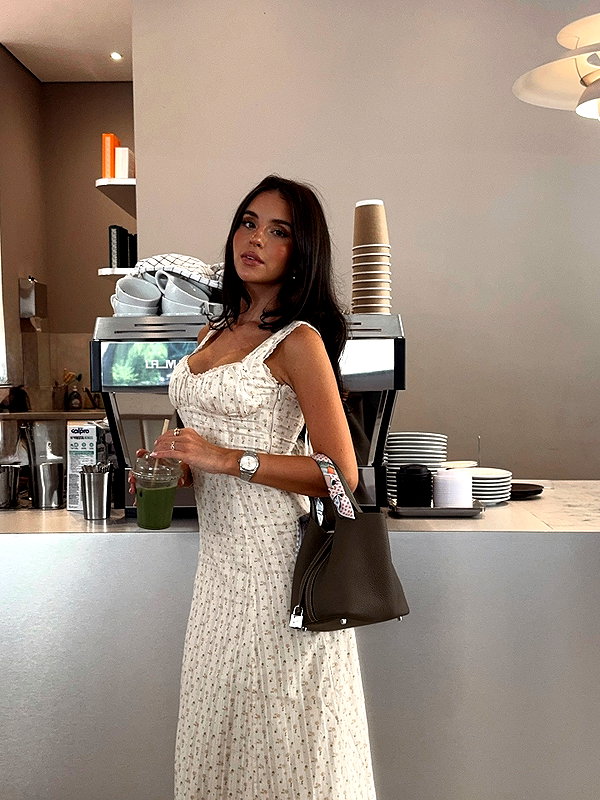 zoeliss instagram image archive image