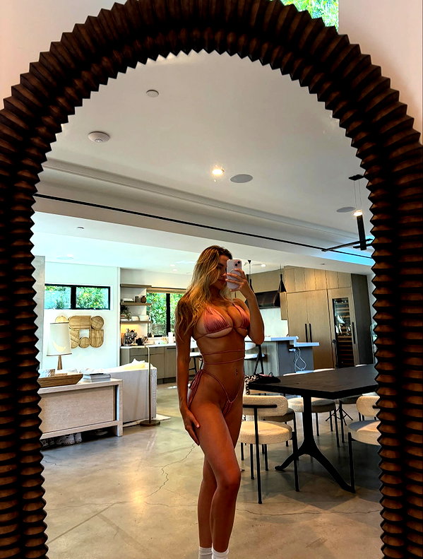 kaylasimmmons instagram image archive image